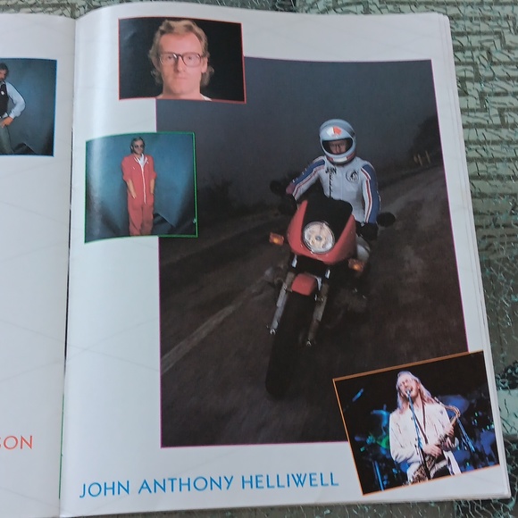 Vintage Supertramp Concert Programme with 3 Ticket Stubs - Picture 13 of 14